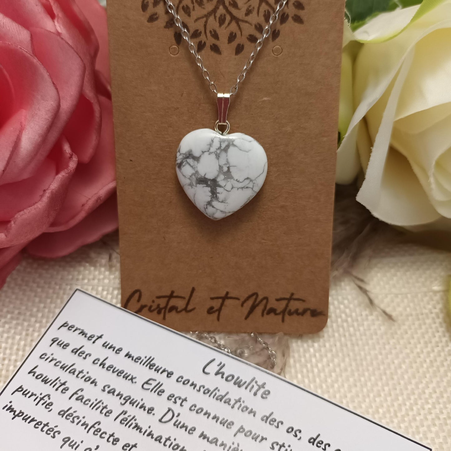 Pendentif cœur howlite 2,2 × 2 cm - chaîne acier inox argent