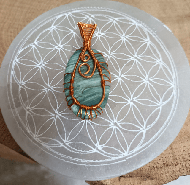 Pendentif Arbre de Vie en jaspe larsonite