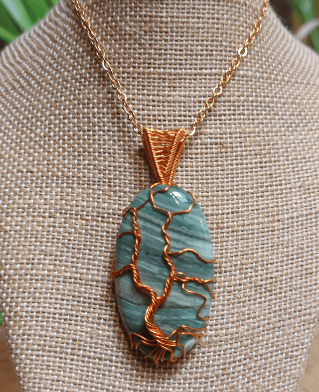 Pendentif Arbre de Vie en jaspe larsonite