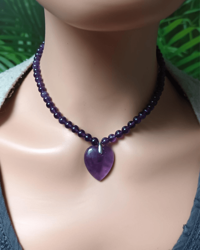 Collier cœur en améthyste