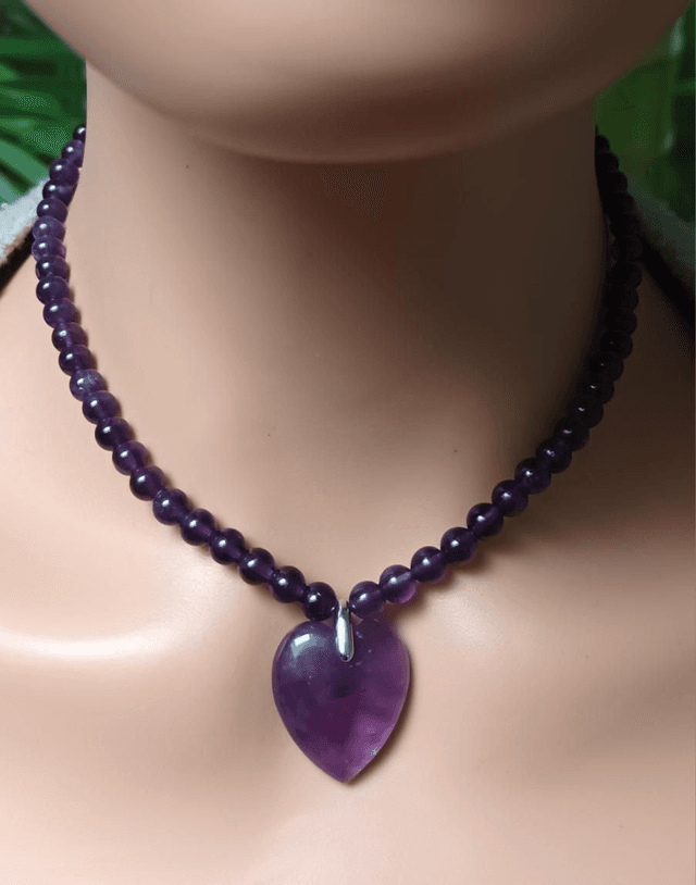 Collier cœur en améthyste