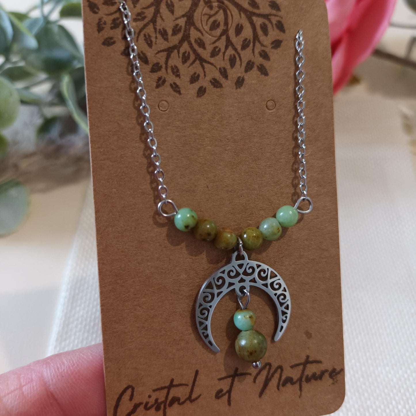 Collier turquoise de Mongolie – corne tribale argent 3,5 × 3,2 cm – perles 4 & 6 mm – acier inox