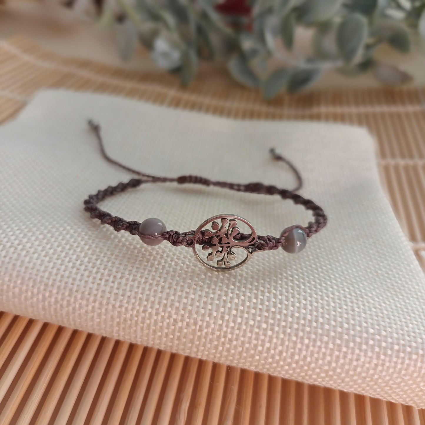 Bracelet micro‑macramé arbre de vie argent – agate Botswana 6 mm – ajustable