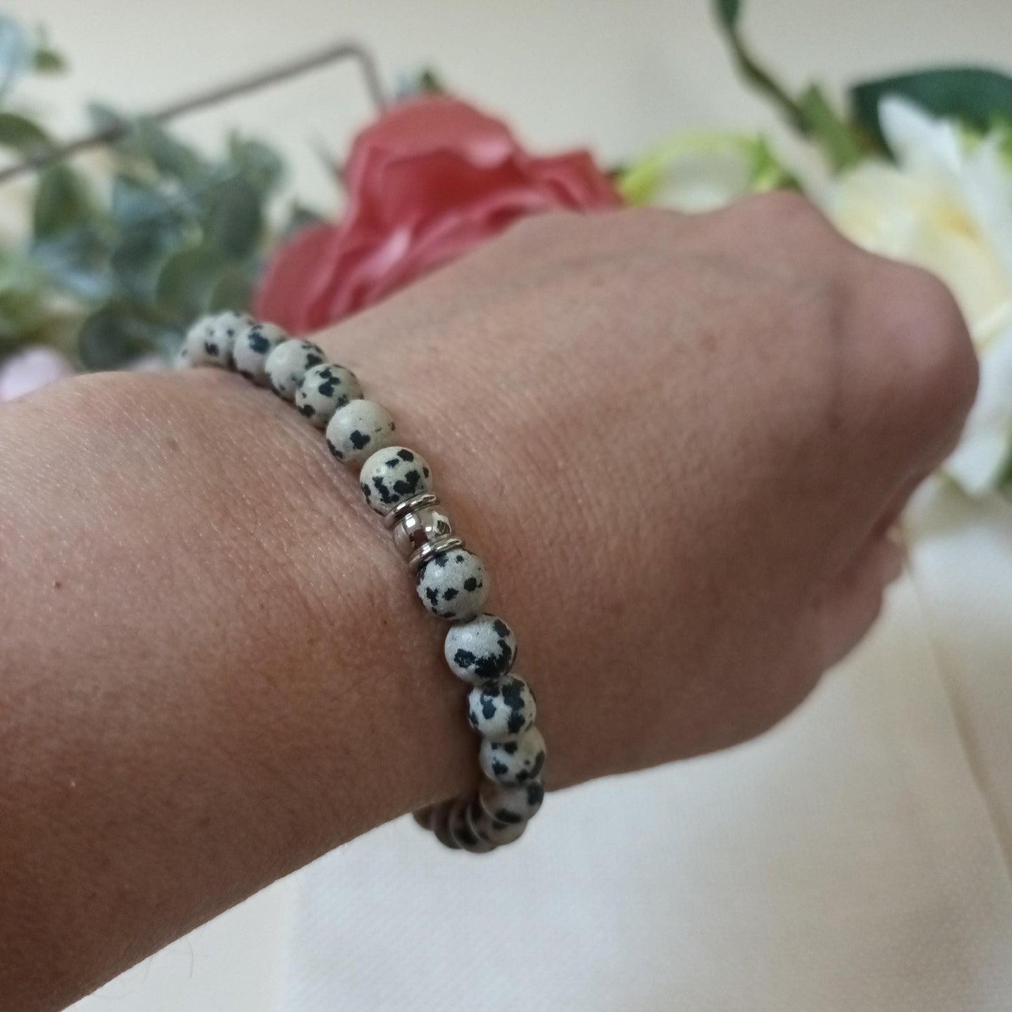 Bracelet jaspe dalmatien – perles 6 mm – élastique