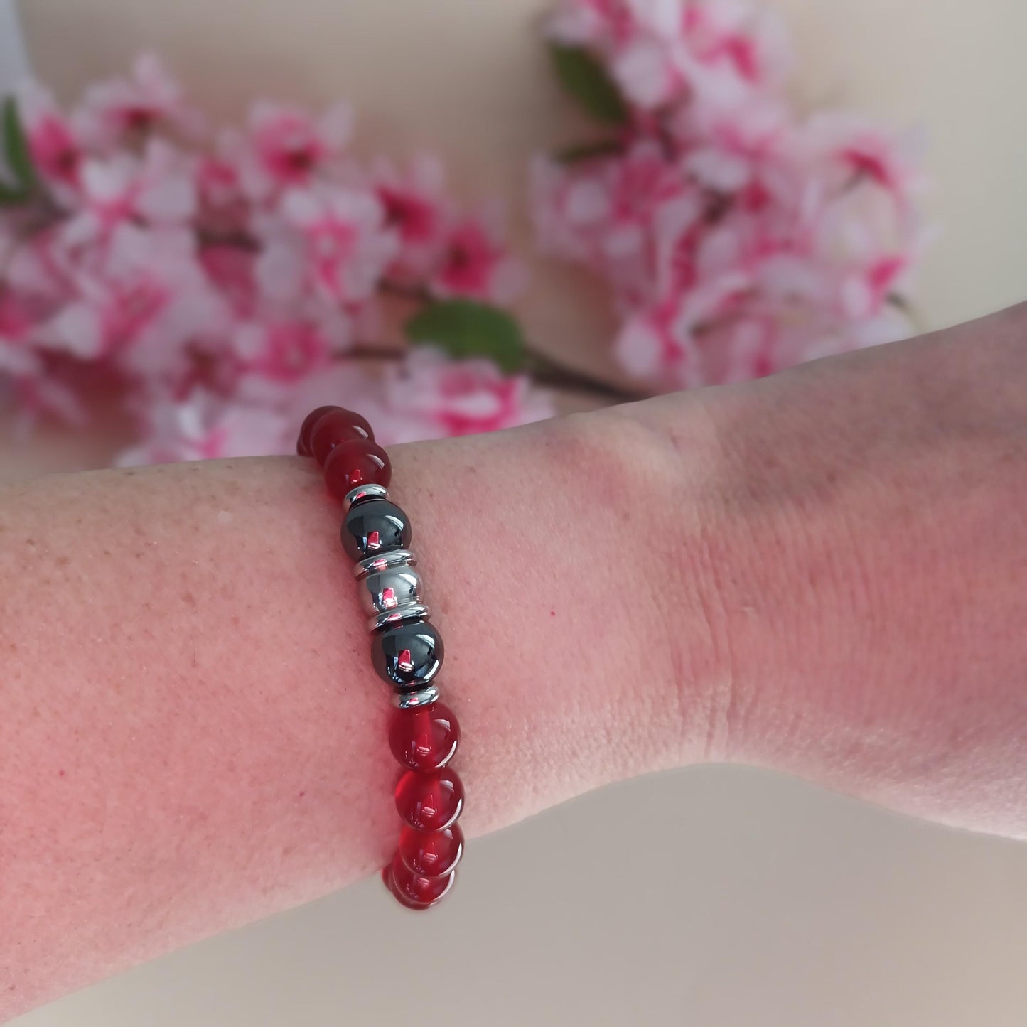 Bracelet cornaline et hématite magnétique perles 8 mm – élastique