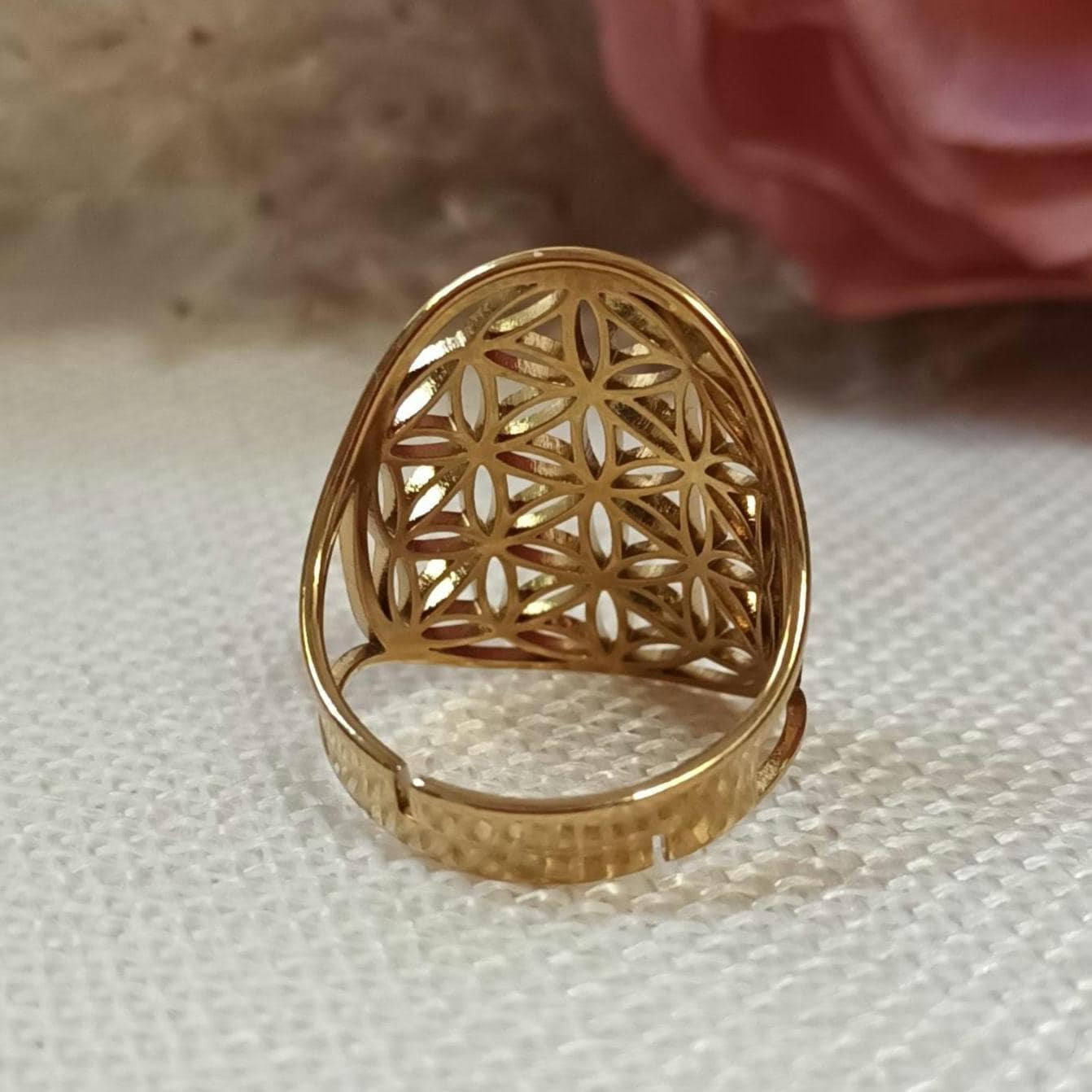 Bague fleur de vie réglable – acier inoxydable doré