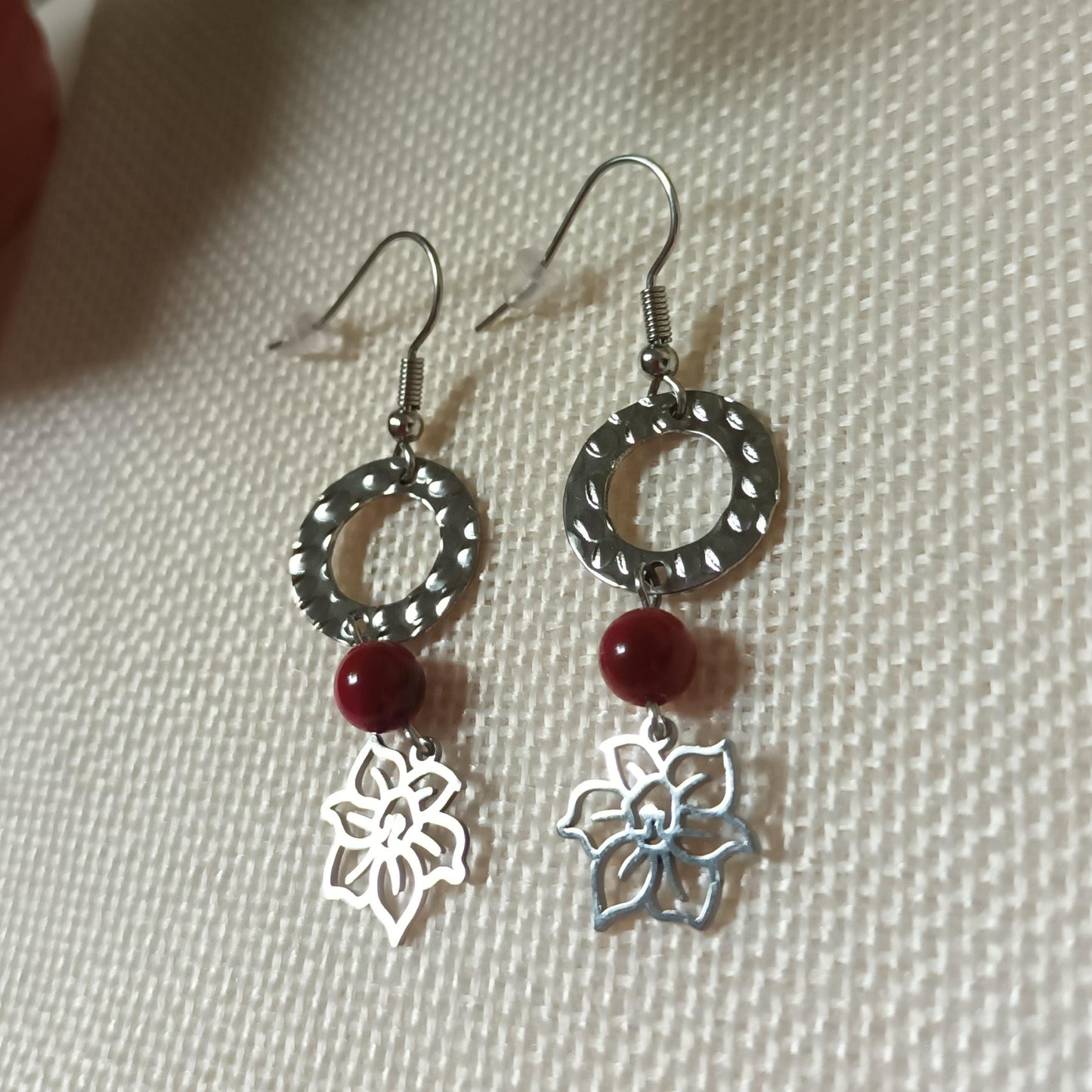 Boucles d’oreilles œil de tigre teinté - acier inox argent - 5,6 × 1,5 cm