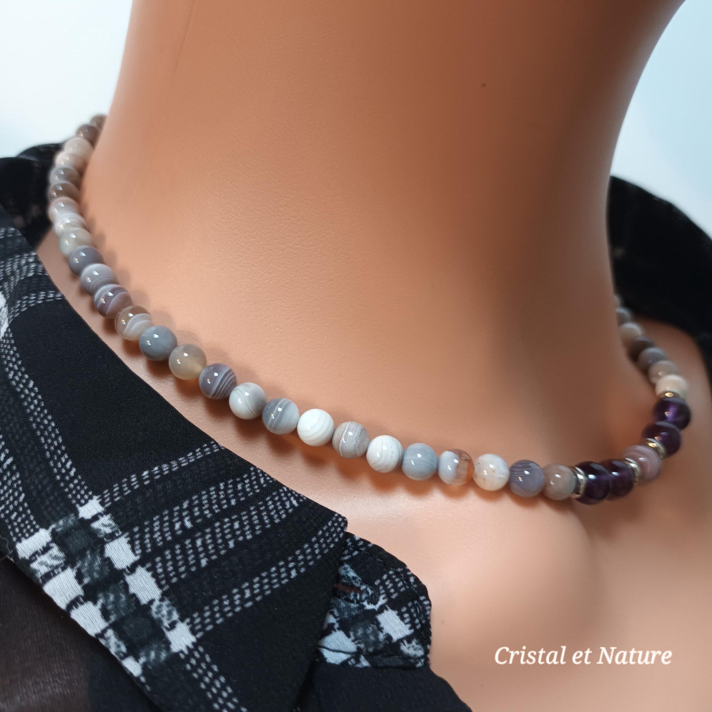 Collier macramé ajustable – perles agate Botswana et améthyste