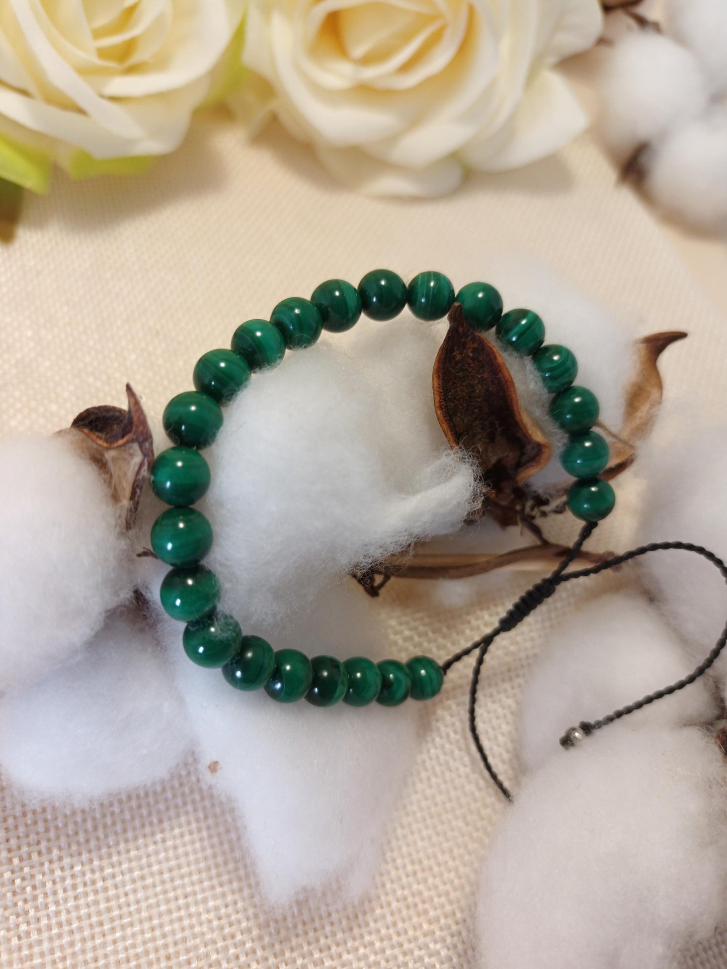 Bracelet malachite 6 mm - micro-macramé - réglable