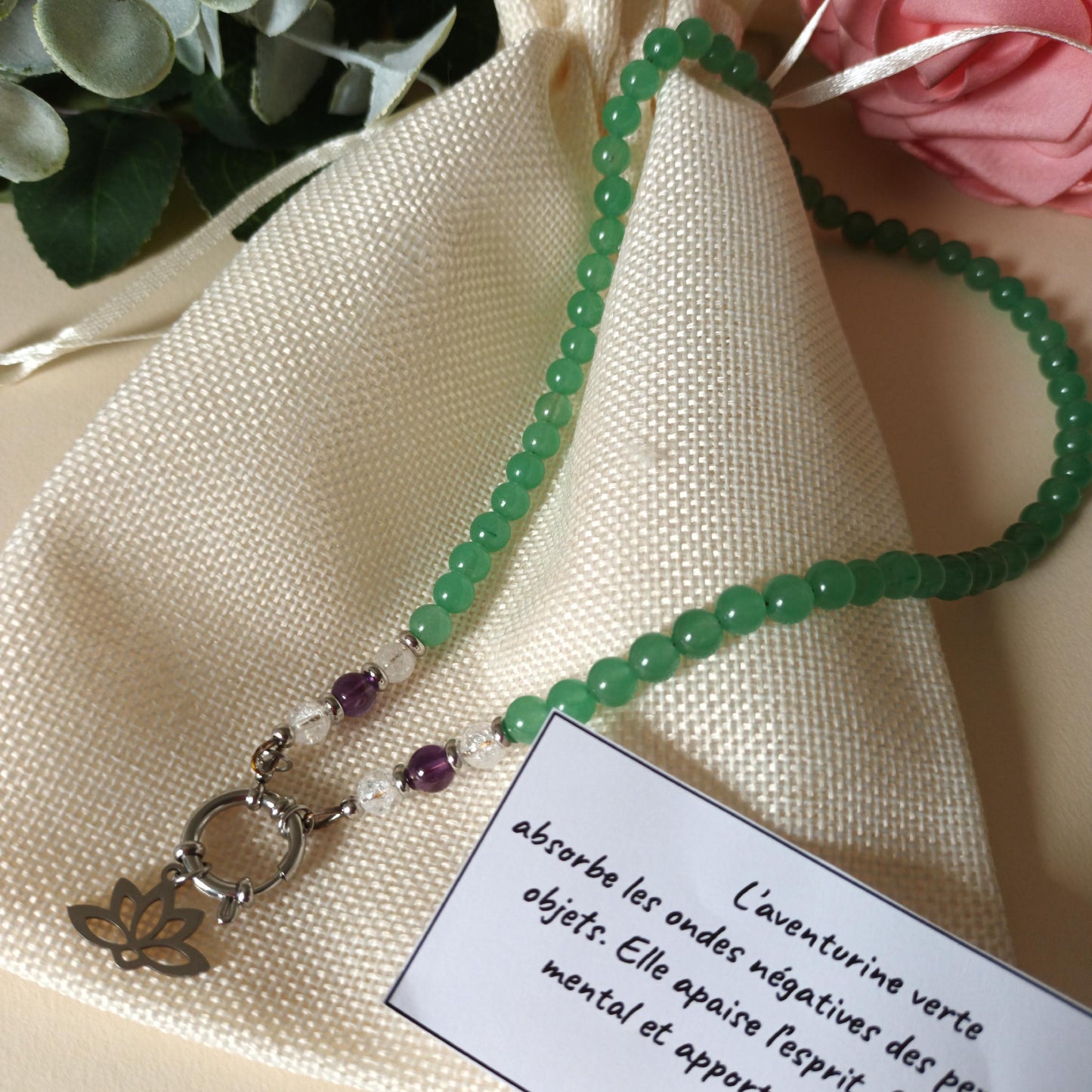 Collier aventurine verte - cristal craquelé - améthyste perles 6 mm - lotus acier inox - 43 cm