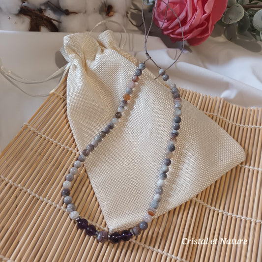 Collier macramé ajustable – perles agate Botswana et améthyste