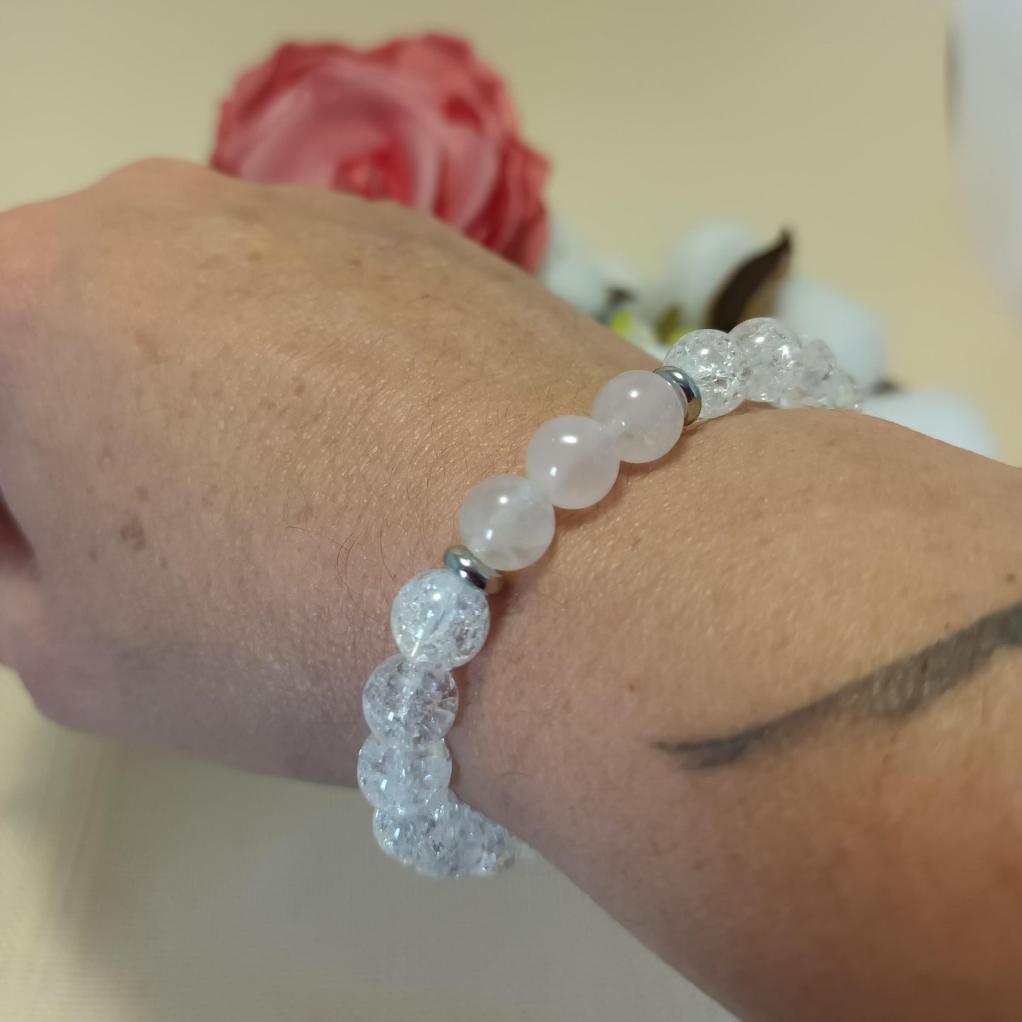 Bracelet cristal de roche craquelé et quartz rose 8 mm - perles acier inox - élastique 15,5 cm