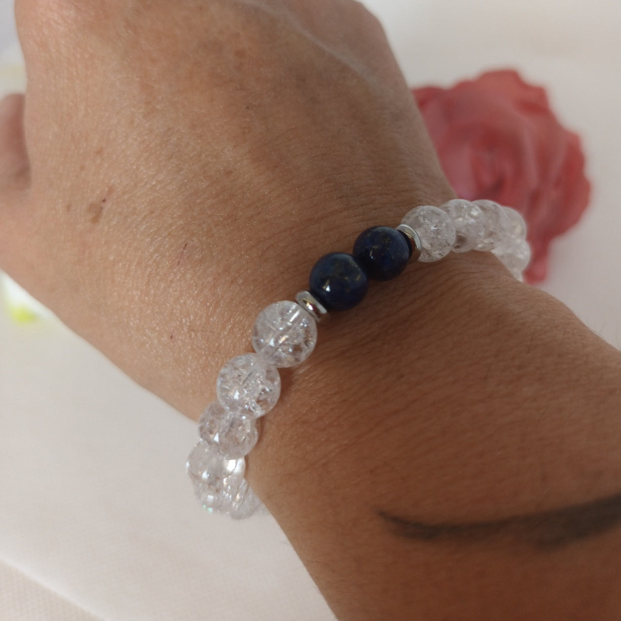 Bracelet cristal de roche et lapis‑lazuli 8 mm - bouddha acier inox - élastique 17 cm
