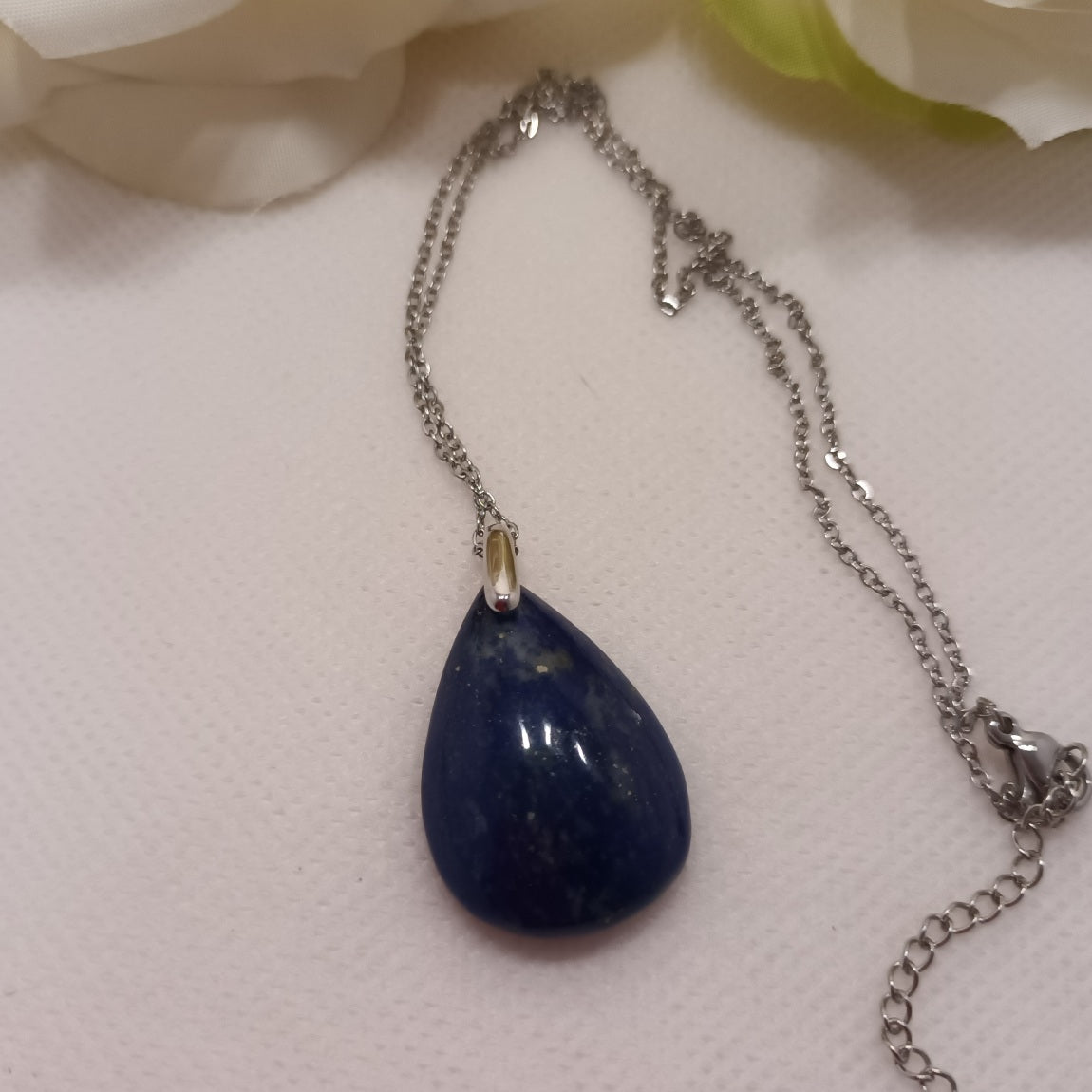 Pendentif lapis‑lazuli - 2,8 × 2 cm - chaîne acier inox argent