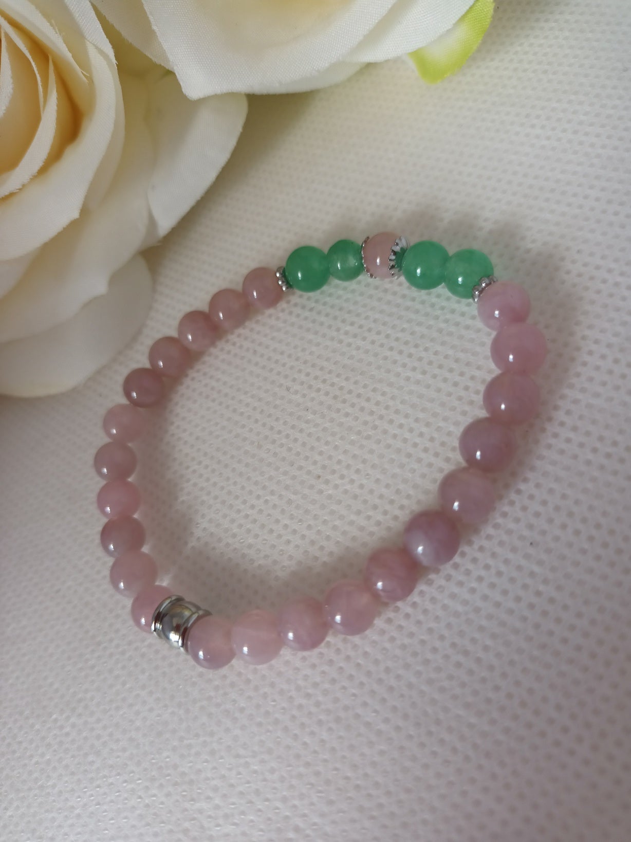 Bracelet quartz rose de Madagascar et aventurine verte 6 mm - breloques acier inox  élastique 15 cm