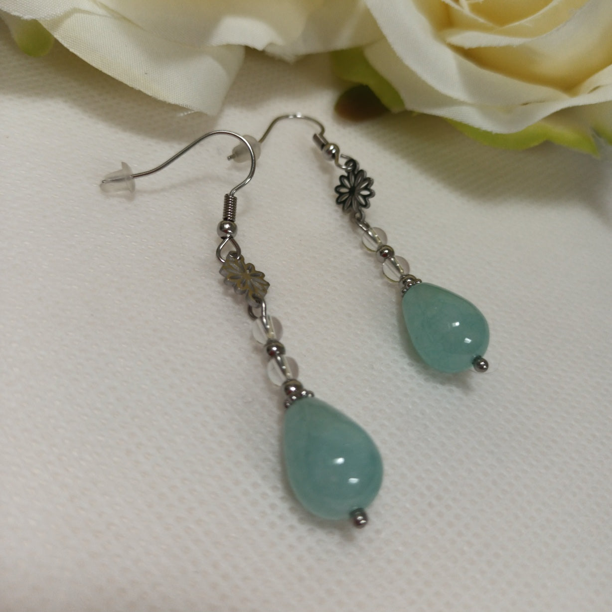 Boucles d’oreilles amazonite & cristal de roche - acier inoxydable - 6,3 × 1 cm