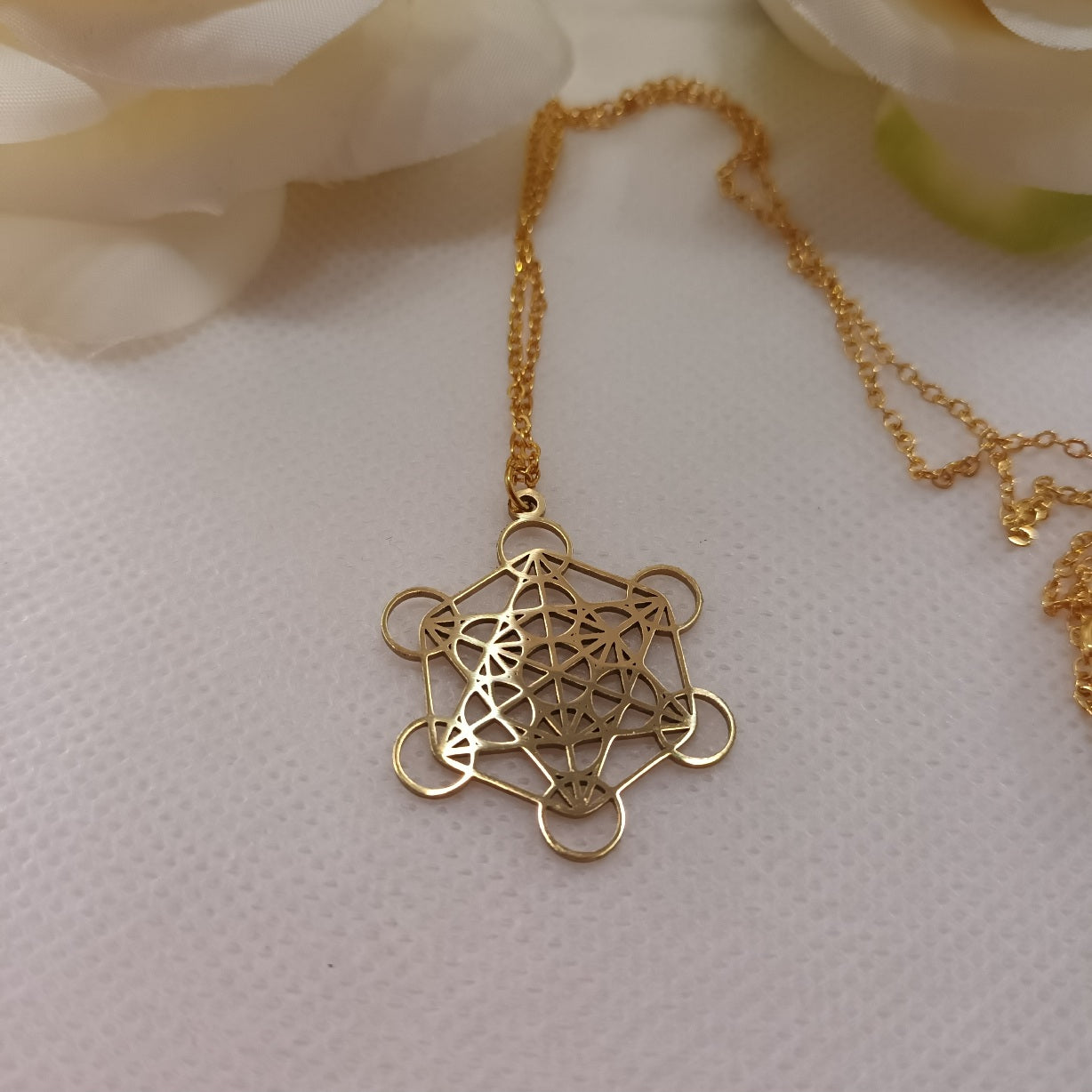 Pendentif Cube de Métatron or - acier inoxydable - 3 cm