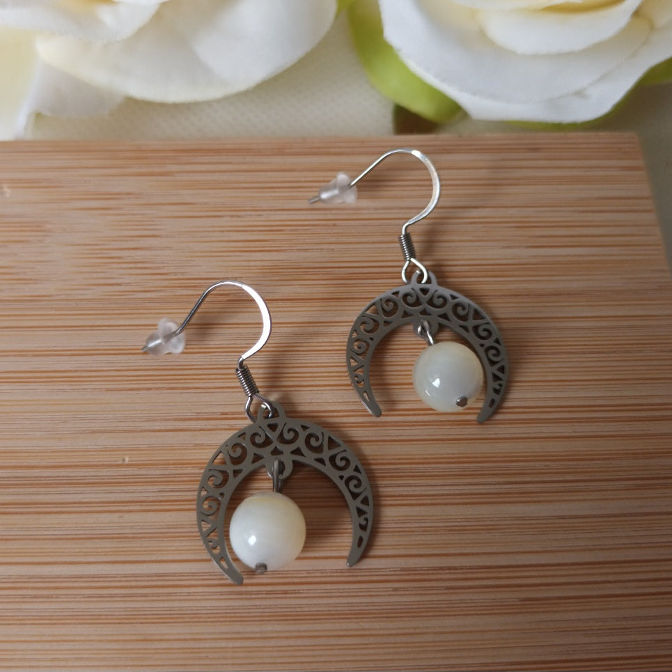 Boucles d’oreilles nacre - acier inoxydable - 3,8 × 2 cm