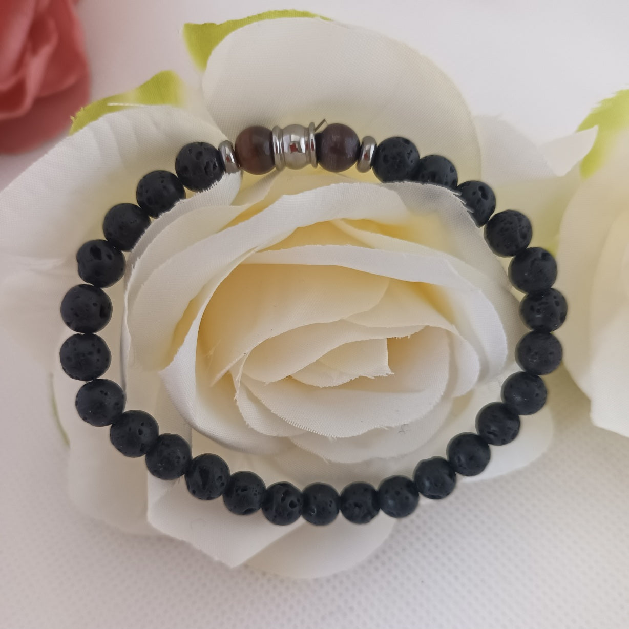 Bracelet pierre de lave et œil de tigre 6 mm - perles acier inox - élastique 16 cm