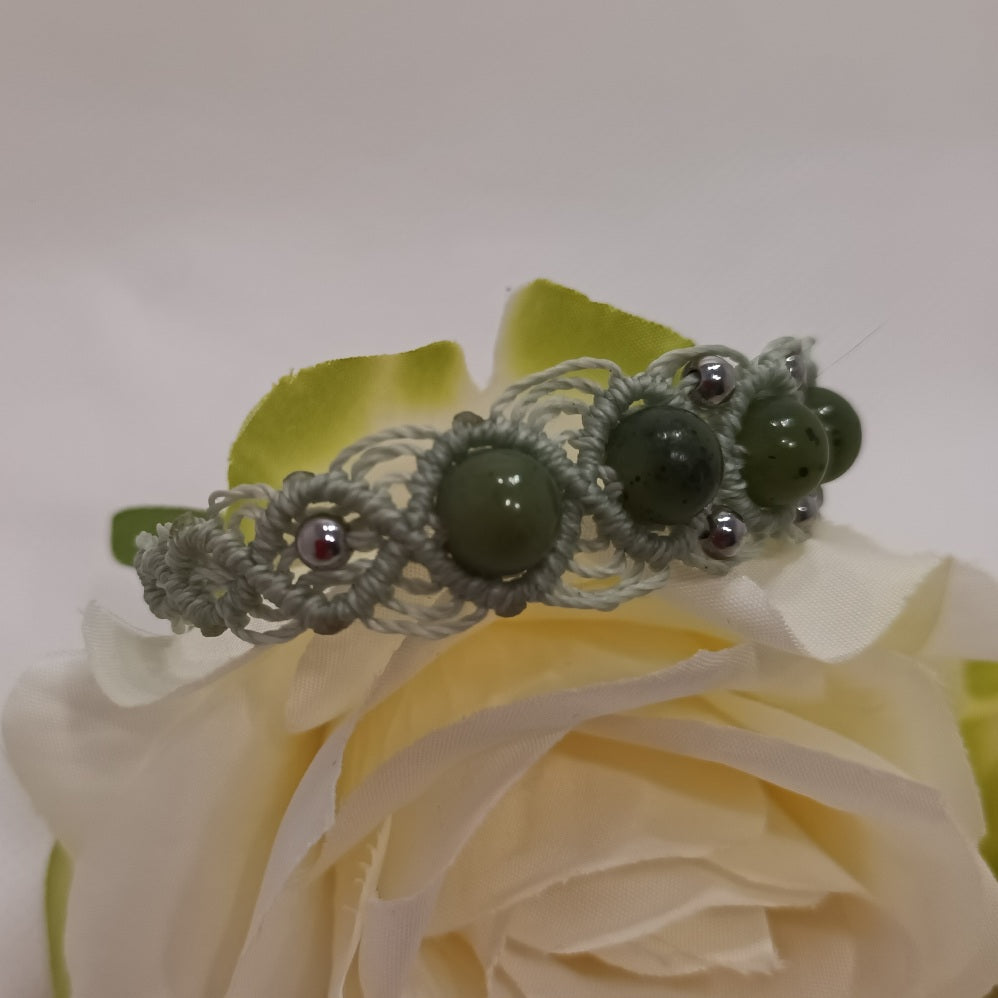 Bracelet jade néphrite 8 mm - micro‑macramé - réglable