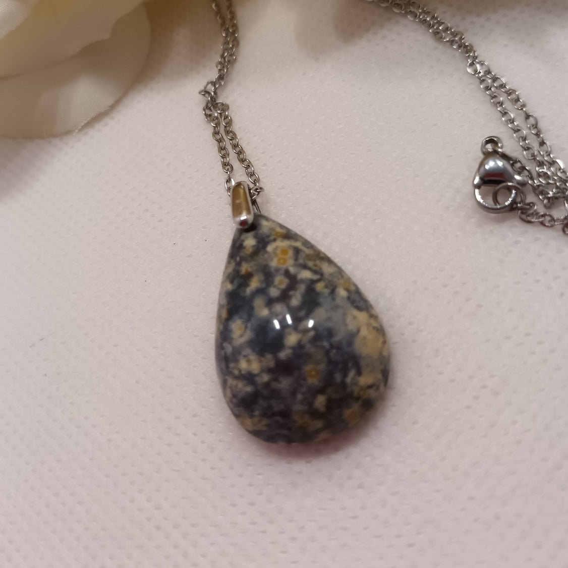 Pendentif agate océan 3 × 1,9 cm - chaîne acier inox argent