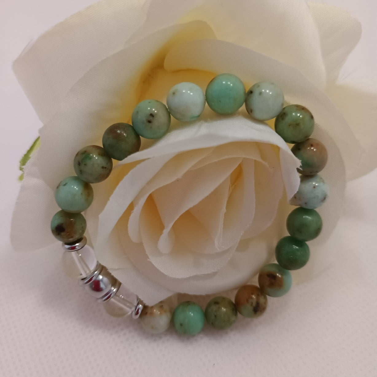 Bracelet turquoise de Mongolie & cristal de roche 8 mm - perles acier inox - élastique 15 cm
