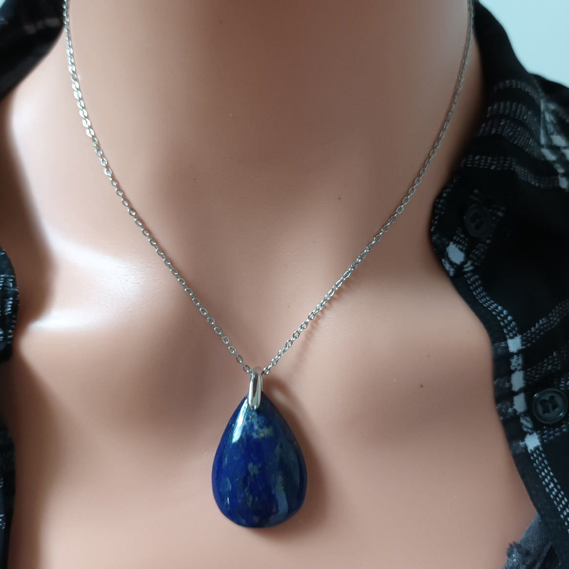 Pendentif lapis‑lazuli - 2,8 × 2 cm - chaîne acier inox argent