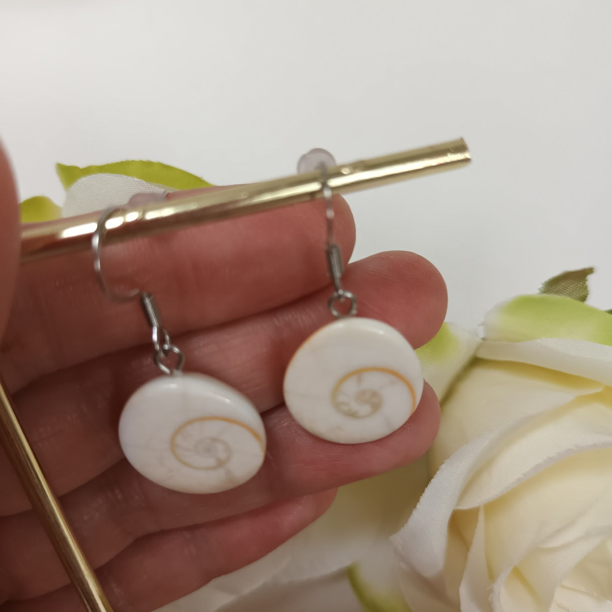 Boucles d’oreilles Œil de Sainte‑Lucie - acier inoxydable - 3,7 × 1,7 cm