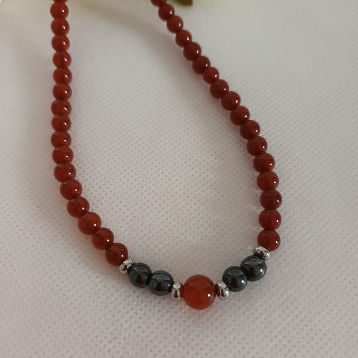 Collier cornaline & hématite - perles acier inox - réglable