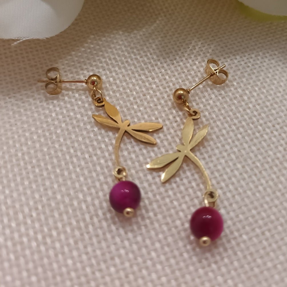 Boucles d’oreilles œil de tigre teinté rose - motif libellule - acier inoxydable - 4 × 1,5 cm