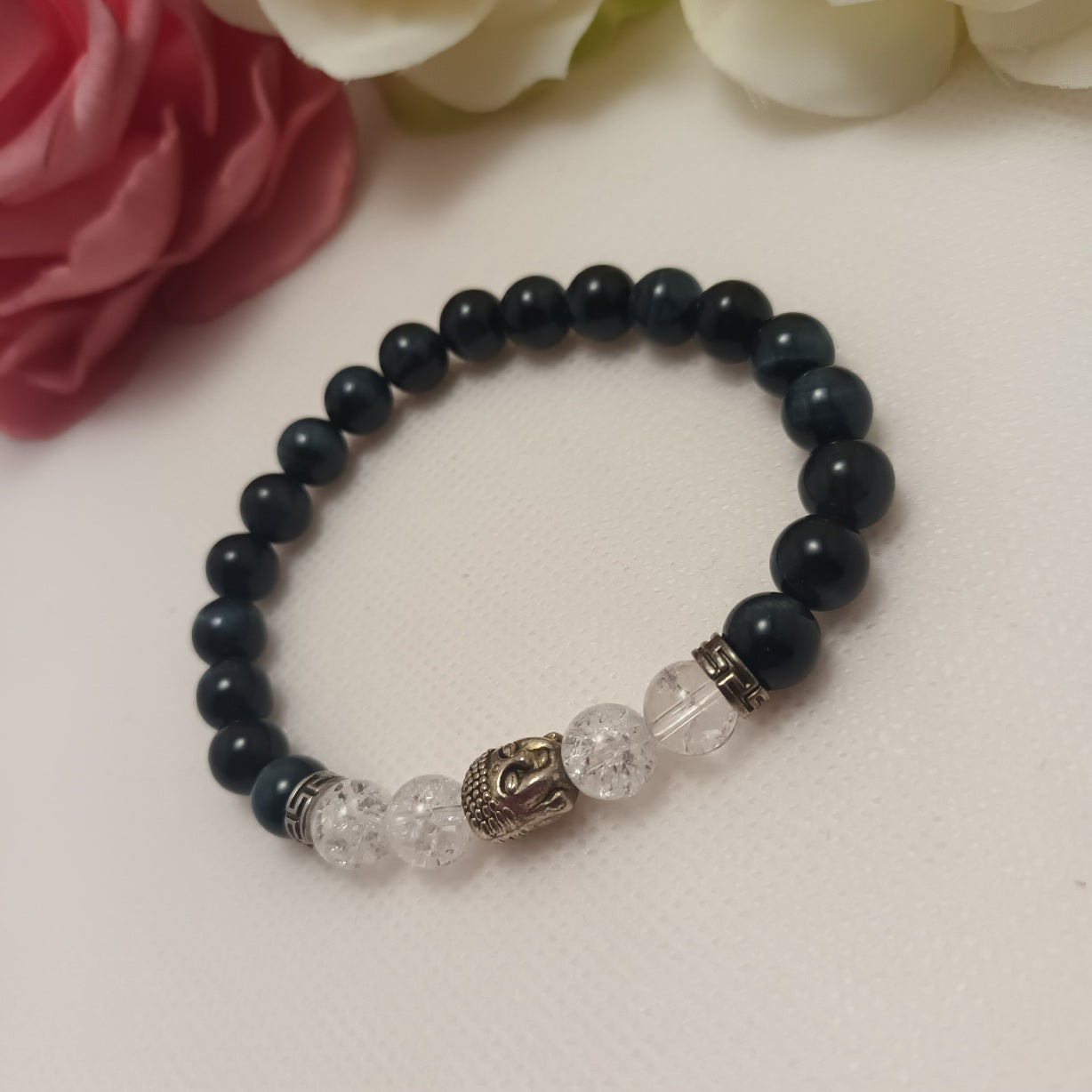 Bracelet œil de faucon et cristal de roche 8 mm - breloques acier inox - élastique 17,5 cm