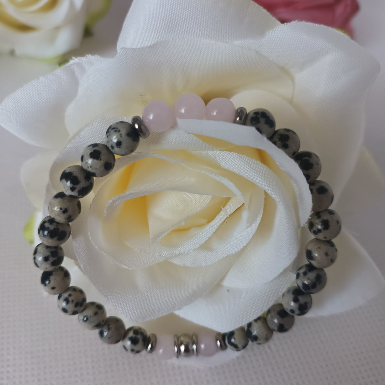 Bracelet jaspe dalmatien et quartz rose 6 mm - perles acier inox - élastique 17 cm