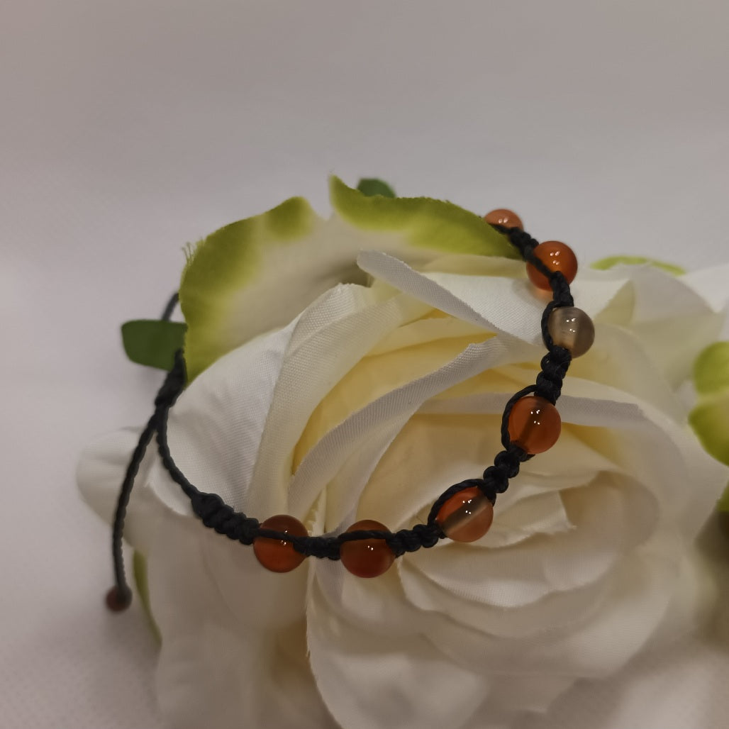 Bracelet cornaline 6 mm - micro‑macramé - réglable