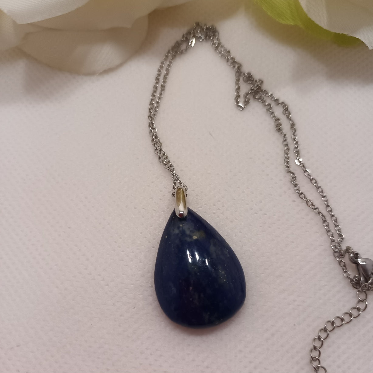 Pendentif lapis‑lazuli - 2,8 × 2 cm - chaîne acier inox argent