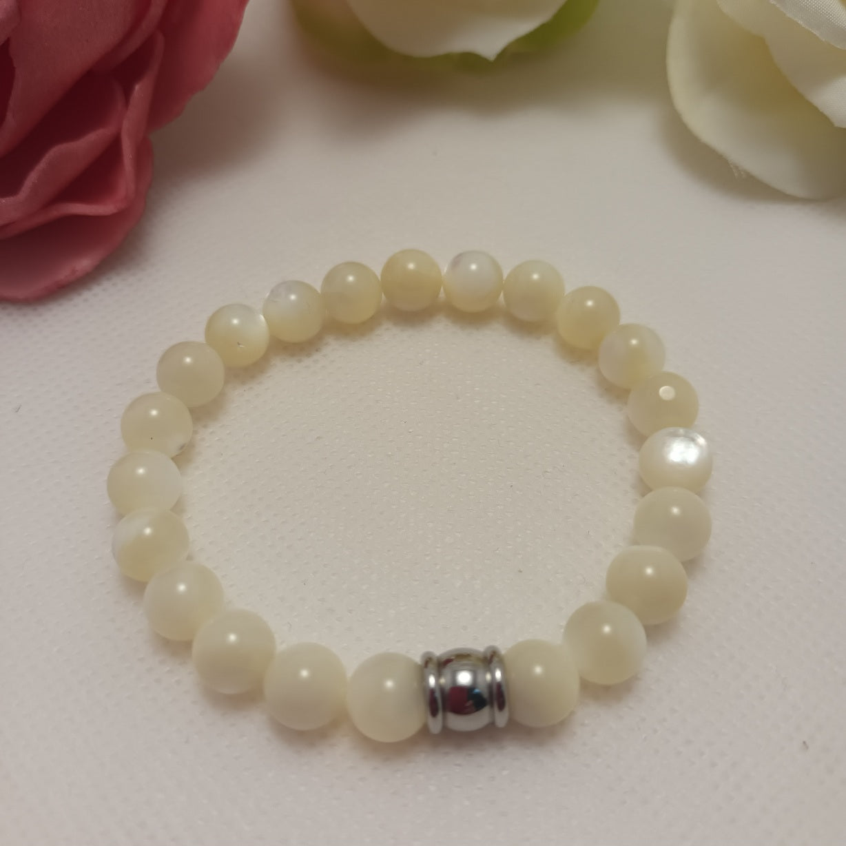 Bracelet nacre naturelle - perle acier inox - élastique 16 cm