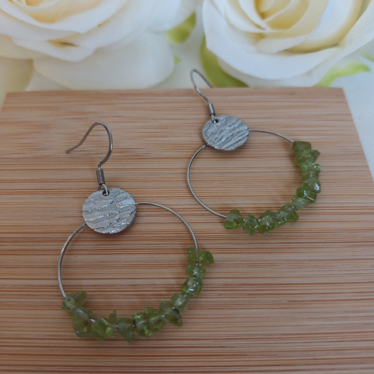 Boucles d’oreilles péridot - acier inoxydable - 5,4 × 3 cm